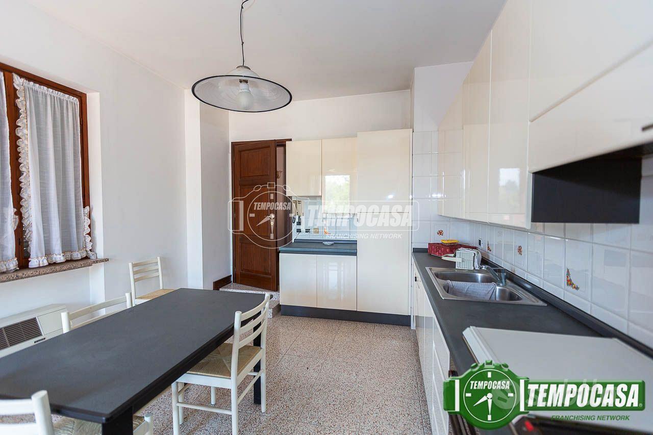 House in San Colombano al Lambro, Milano - Vista 2