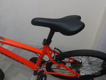 Bicicletta Decathlon Bitwin MTB Hard Tuil 