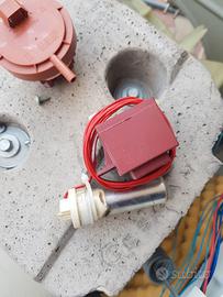 Luce interna  ariston