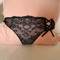 Brasiliana in pizzo Intimissimo