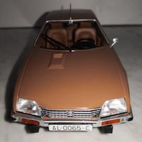 1/24 DIECAST MODEL CITROEN CX PALLAS 2400 (1976)