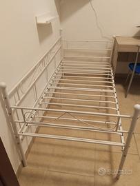 Letto  singolo in ferro