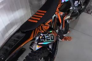 KTM 250 exc six days