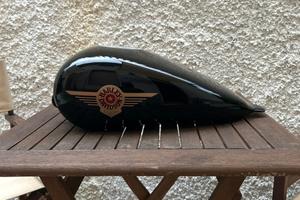 Serbatoio per harley e custom in vetroresina