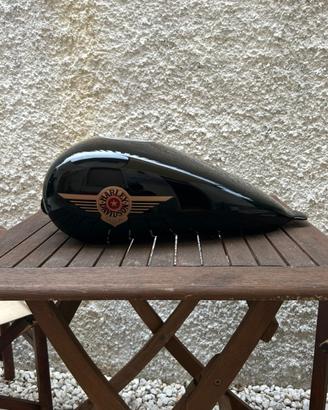 Serbatoio per harley e custom in vetroresina