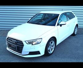 AUDI A3 SPORTBACK 30 TDI BUSINESS U614242