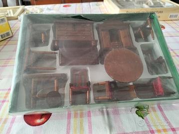 Mobili in miniatura 