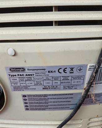 Condizionatore Portatile DeLonghi 10700 BTU/h