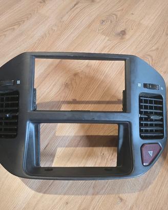 console centrale e laterali Mitsubishi Pajero