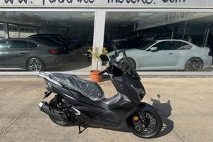 VOGE SR1 KM 0 TUO A SOLI 28 EURO AL MESE