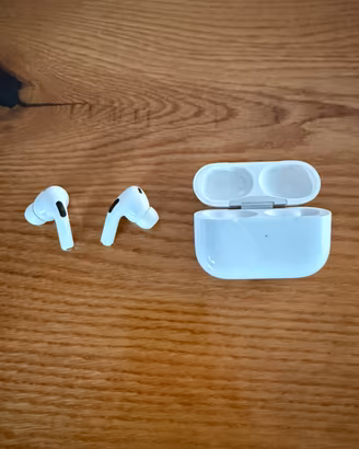 Apple AirPods Pro 2 - 2022 lightning