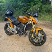 Hornet CB 600F
