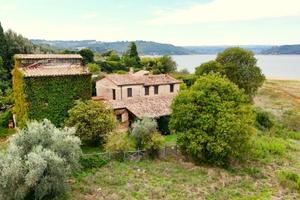 Casale a Baschi