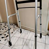 Deambulatore pieghevole