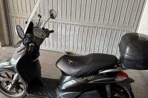 Scooter Liberty 125 2012