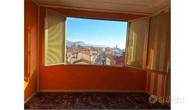 Appartamento di 121 m² con più di 5 locali a Monte