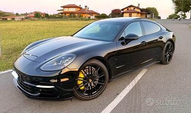 Porsche panamera E-Hybrid