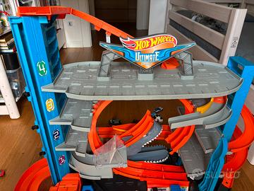 Hot Wheels ultimate Garage acrobazie - Mattel
