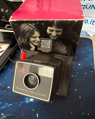 Polaroid Zip (anni ‘70) con scatolo originale