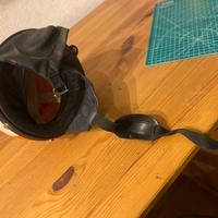 Casco vintage rosso KOSSLER