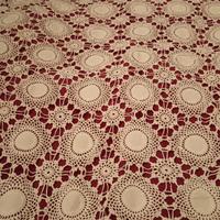 Copriletto all'uncinetto