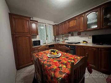 Appartamento di 95 m² con 3 locali e posto auto a 