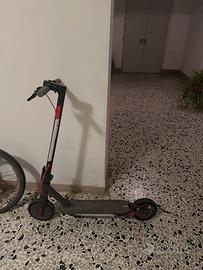 Monopattino Elettrico