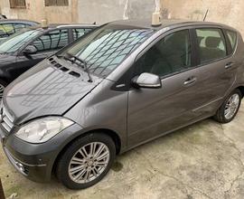 MERCEDES-BENZ A 180 CDI 109Cv 6M "Leggi Bene"