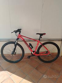 **Lombardo - Mountain Bike Hardtail nuova 🔥
