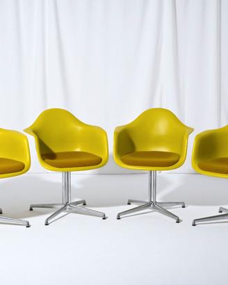 Set di quattro sedie DAL, Charles Eames, Vitra
