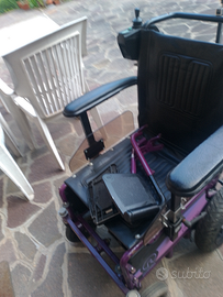 Carrozzina elettrica sedia a rotelle