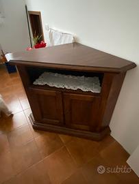 Porta tv ad angolo in legno