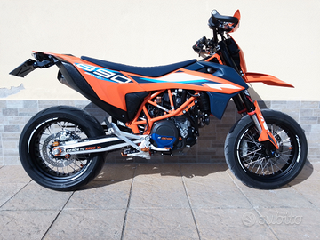 Ktm 690 smc r 2023