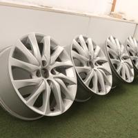 Cerchi in lega Citroen C4 Grand Picasso 17
