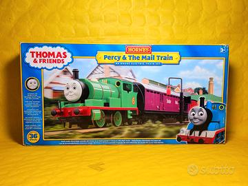✅ Trenino Hornby Thomas Percy & The Mail Train 00