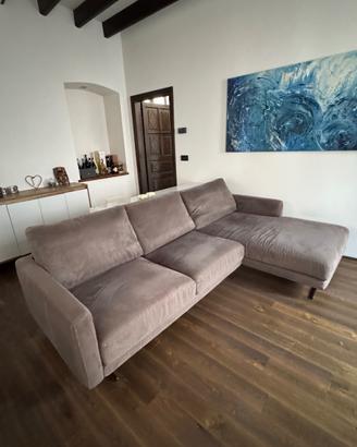 Divano con chaise longue
