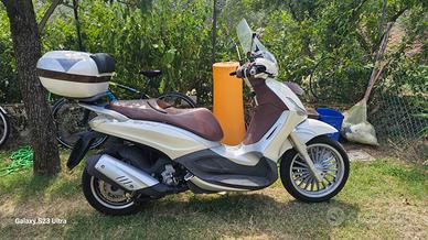 piaggio bervely