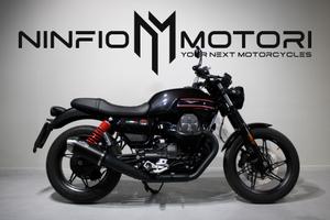 Moto Guzzi V7 Stone Special Edition - 2023