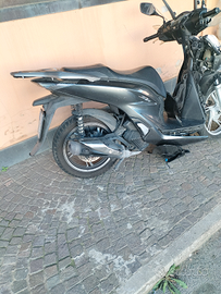 Honda SH 125 anno 2021