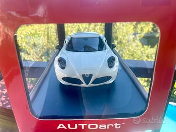 Alfa 4c coupe Autoart 1/18