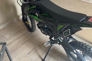 Pit bike