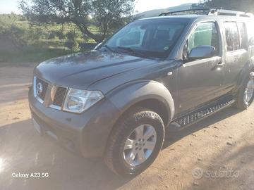 Nissan pathfinder
