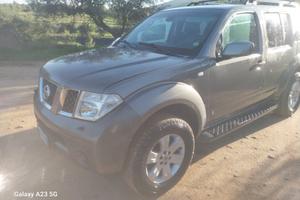 Nissan pathfinder