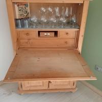 Arredamento vario chiusura attività