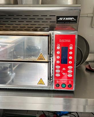 Forno pizze o anche altre cotture