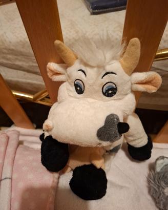 peluche mucca