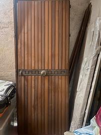 Portoncino d’ingresso in legno
