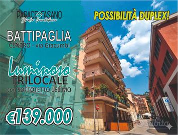 CENTRO: grande 3 VANI con Soffitta