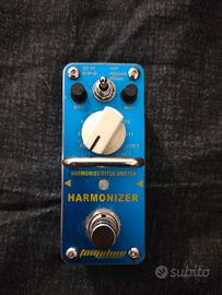 Pedale chitarra harmonizer Tom's Line