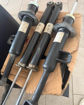 4 ammortizzatori alfa giulia